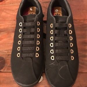 NWOT l.a.m.b for royal elastics sneakers
